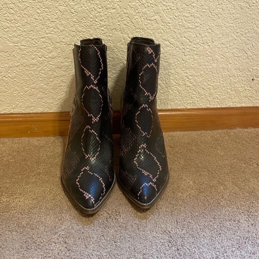 Steve Madden booties